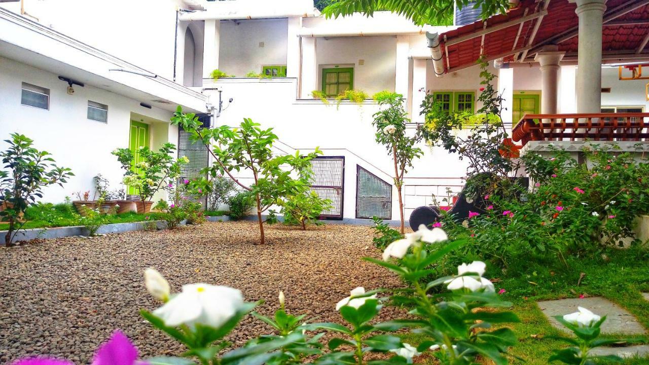 Marayoor Holidays Maraiyur Exterior photo